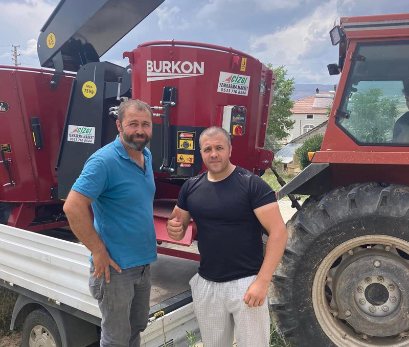 Burkon Tarım Makine Yem Karma Çözümleri: Verimli ve Kaliteli Yem Hazırlığı