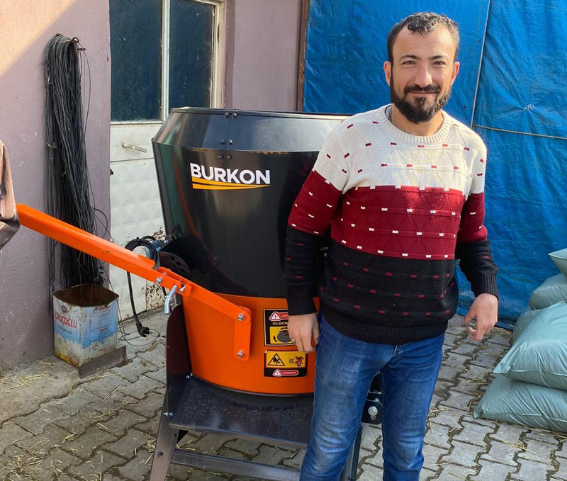 Burkon Tarım Makine Yem Karma Çözümleri: Verimli ve Kaliteli Yem Hazırlığı