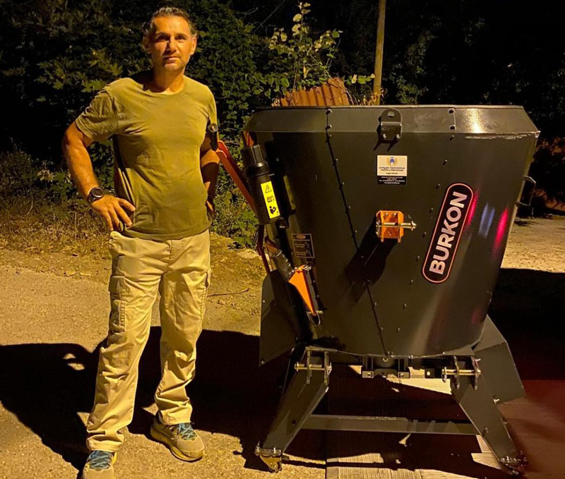 Burkon Tarım Makine Yem Karma Çözümleri: Verimli ve Kaliteli Yem Hazırlığı